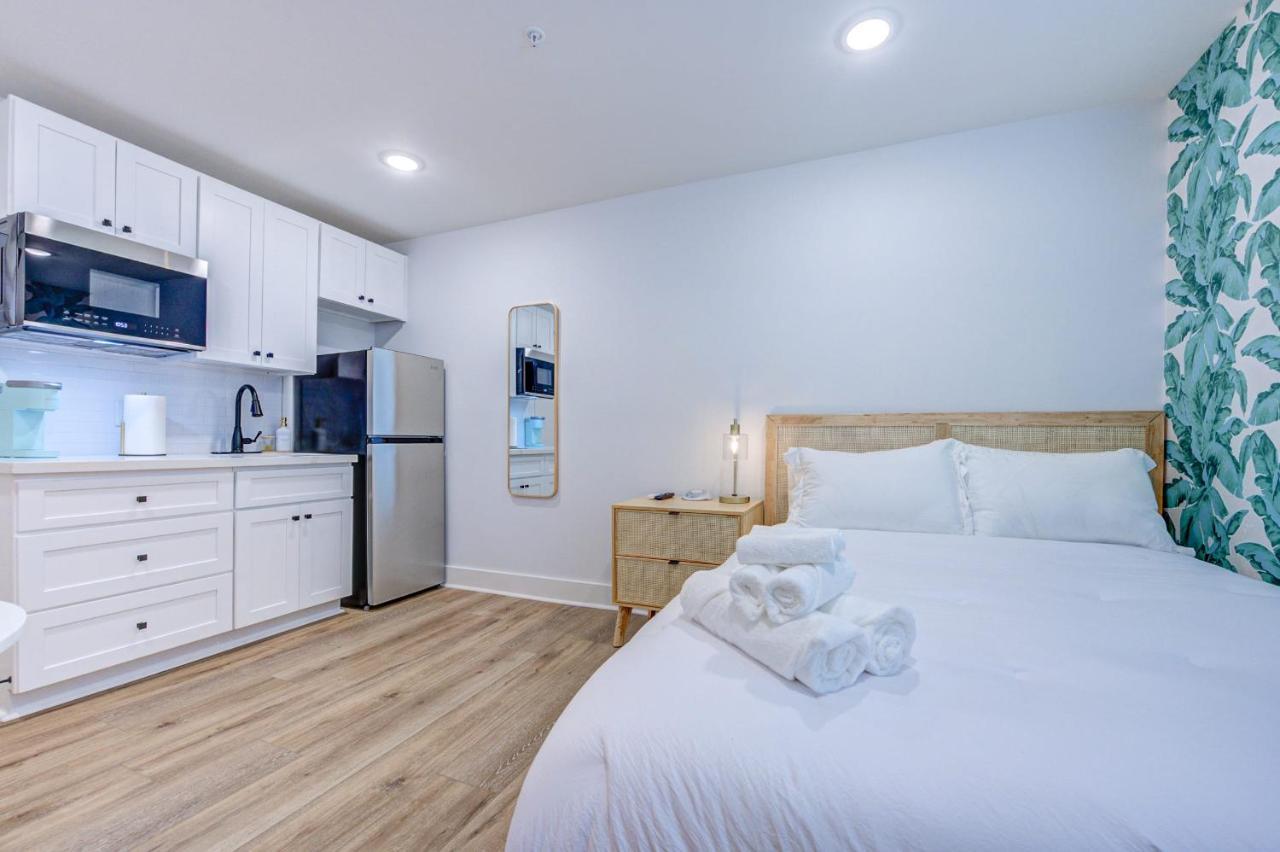 Caribbean Sea Studio Apartment Galveston Exterior photo