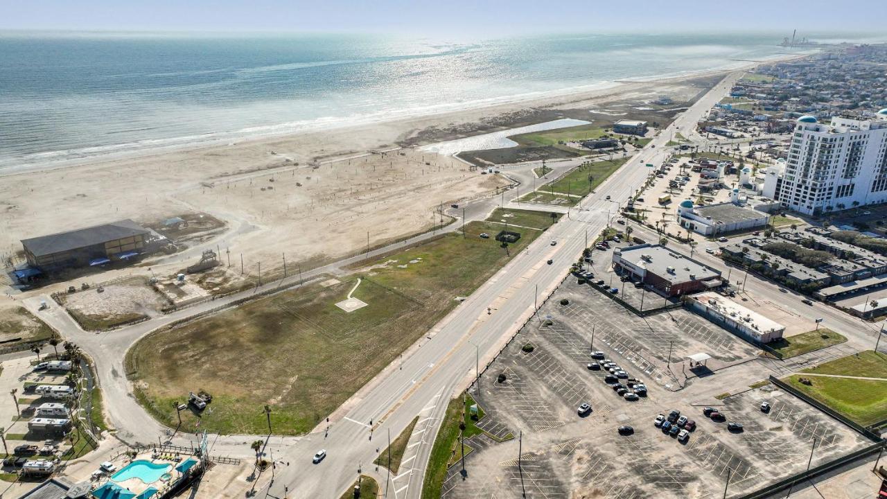 Caribbean Sea Studio Apartment Galveston Exterior photo